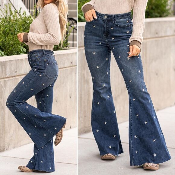 NWT Judy Blue High Rise Dark Super Flare Star Embroidered Jeans Size 30 | 10 New - Picture 1 of 16